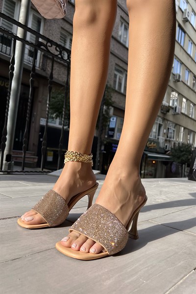 Aria Kristal Taşlı Ayakkabı Gold